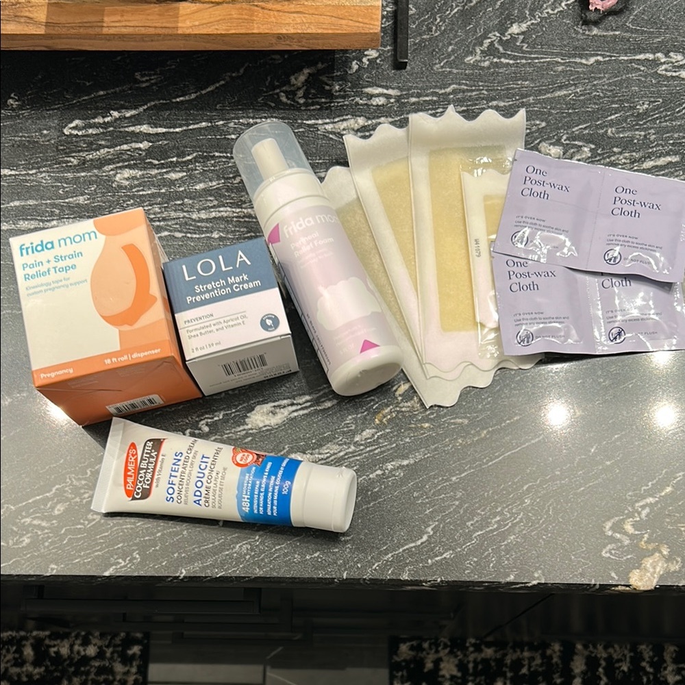 Post-Wax Cloths and Wax Strips Set